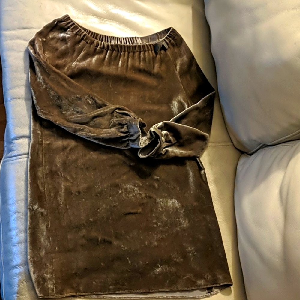 BRONZE velvet dress